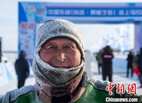 华夏东极抚远：中俄美三国两千余人竞技冰上马