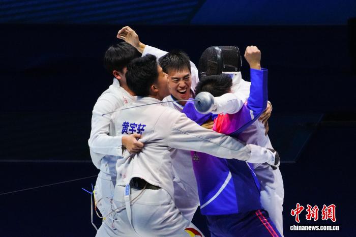 第十五届全运会击剑收官战：福建上海分获男女