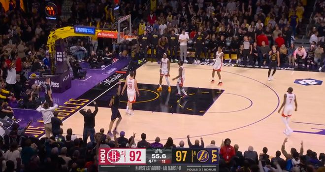 斯马特加盟湖人后与东契奇联手首战告捷