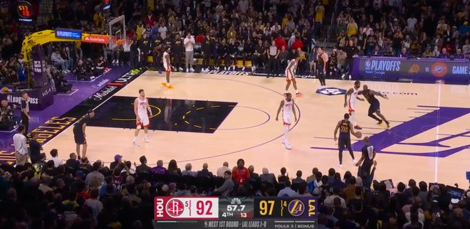 斯马特加盟湖人后与东契奇联手首战告捷